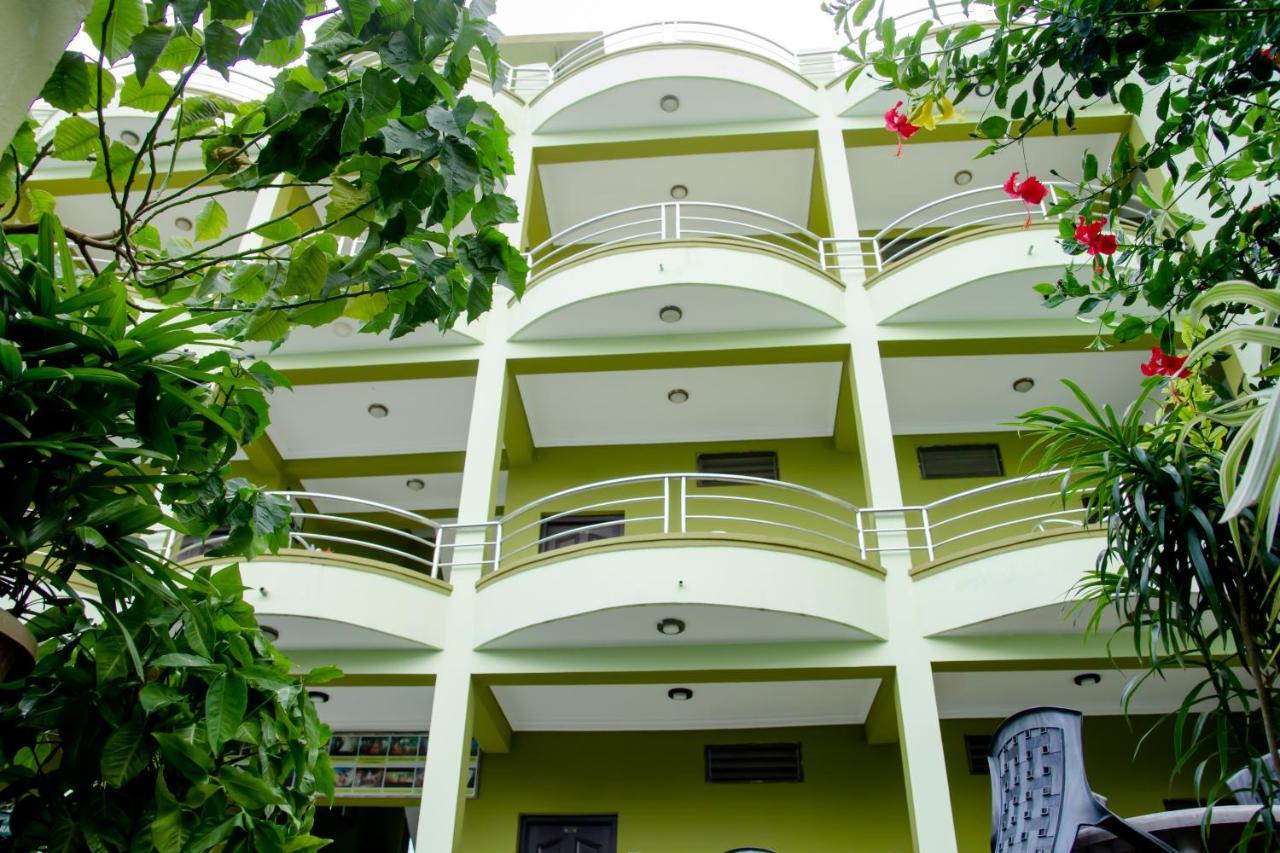 Lumbini Guest House Luaran gambar