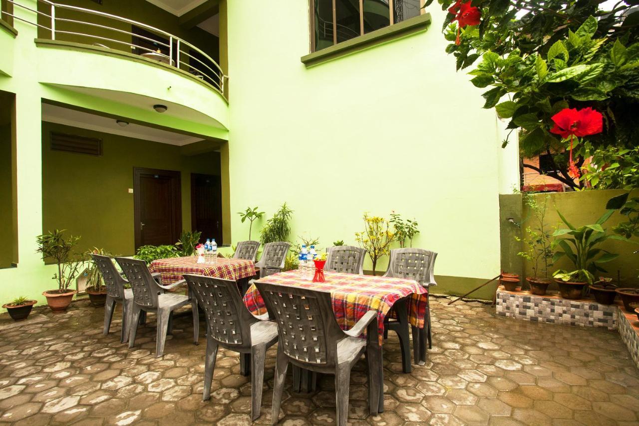 Lumbini Guest House Luaran gambar